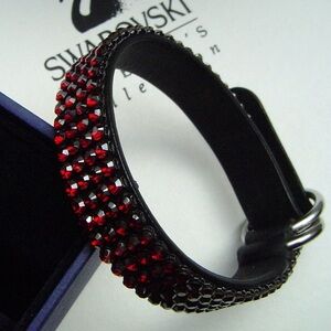 RETIRED, Authentic Swarovski ILYSSA Siam Red Bracelet, 877263. BNWT.